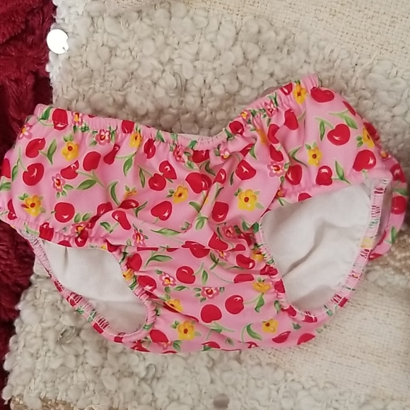 Set of 2 Reusable Swim Diaper Protection DEAL 5 for $20 - Picture 2 of 8